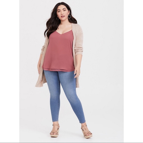 NWT TORRID Dusty Rose Chiffon Tank - Picture 2 of 5